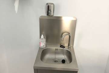 Laim, un moderno y equipado centro médico-quirúrgico en Telde atendido por el doctor Laureano Zerpa Alemán (Foto TA)